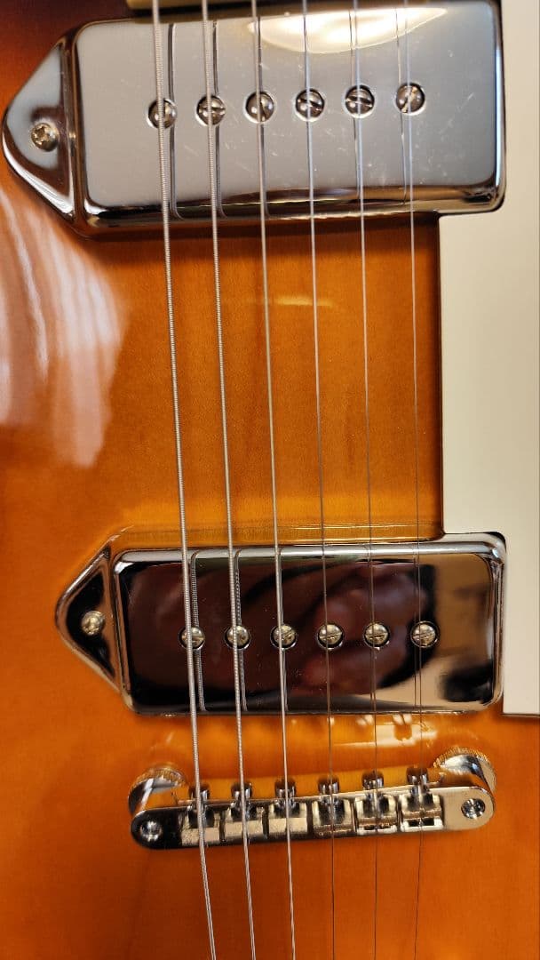 エピフォン カジノ VS 韓国Peerless製2006年　純正ハードケース付