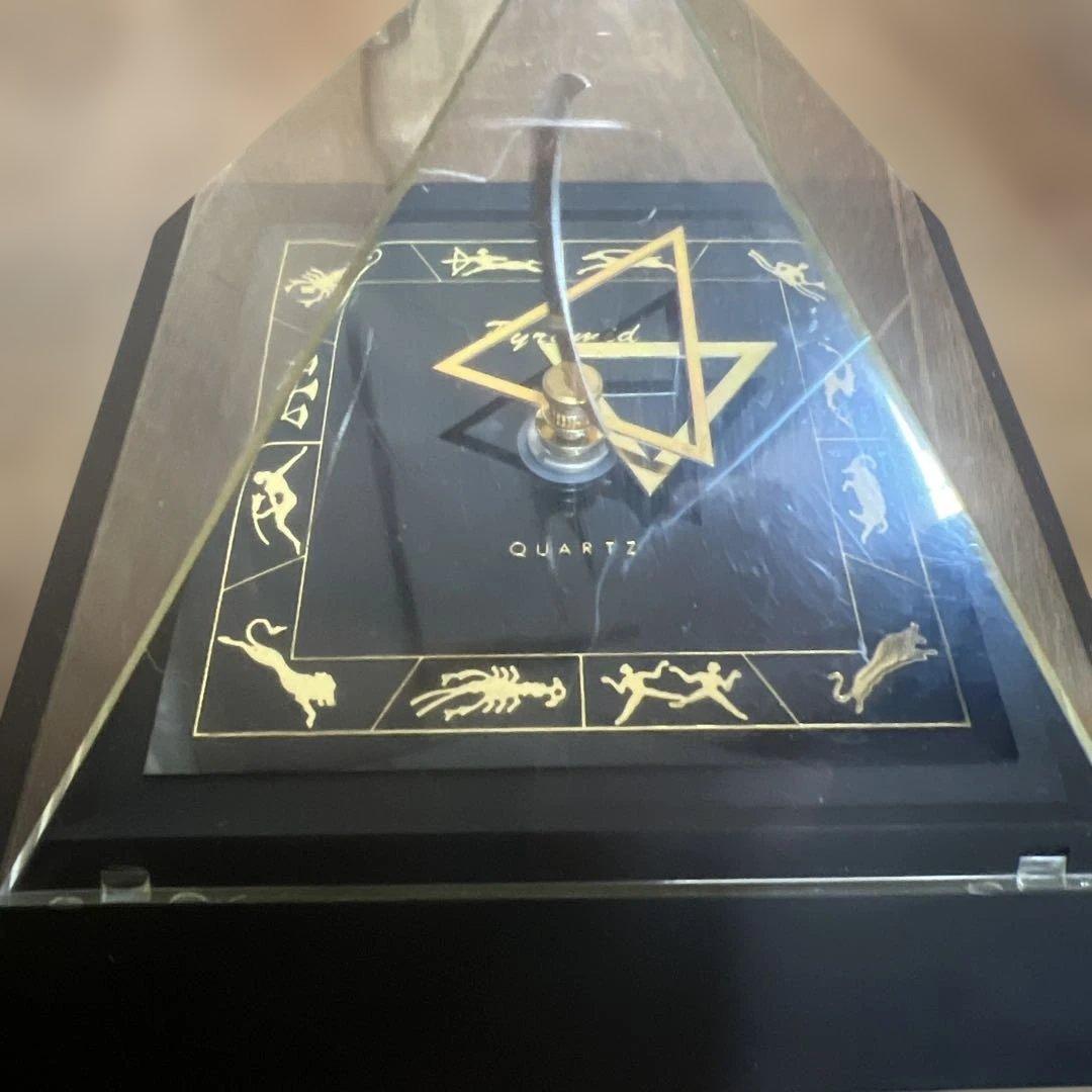 Quartz pyramid TAKANE made in japan中古品。