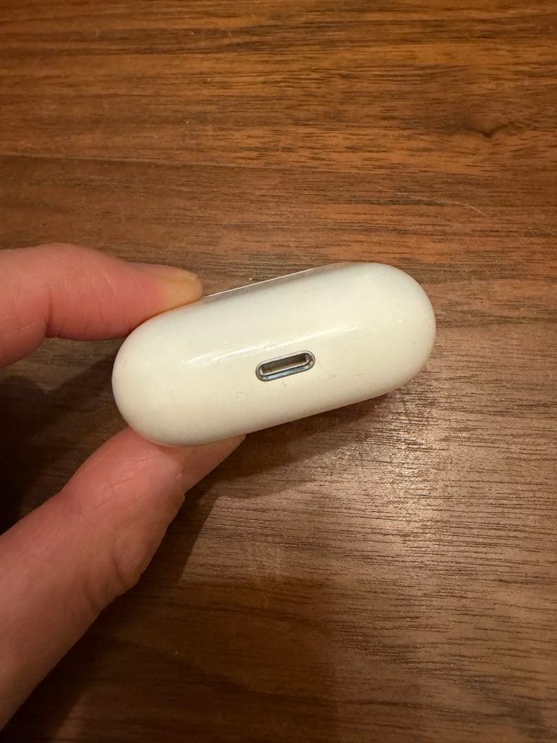 AirPods第3世代　Lightning版