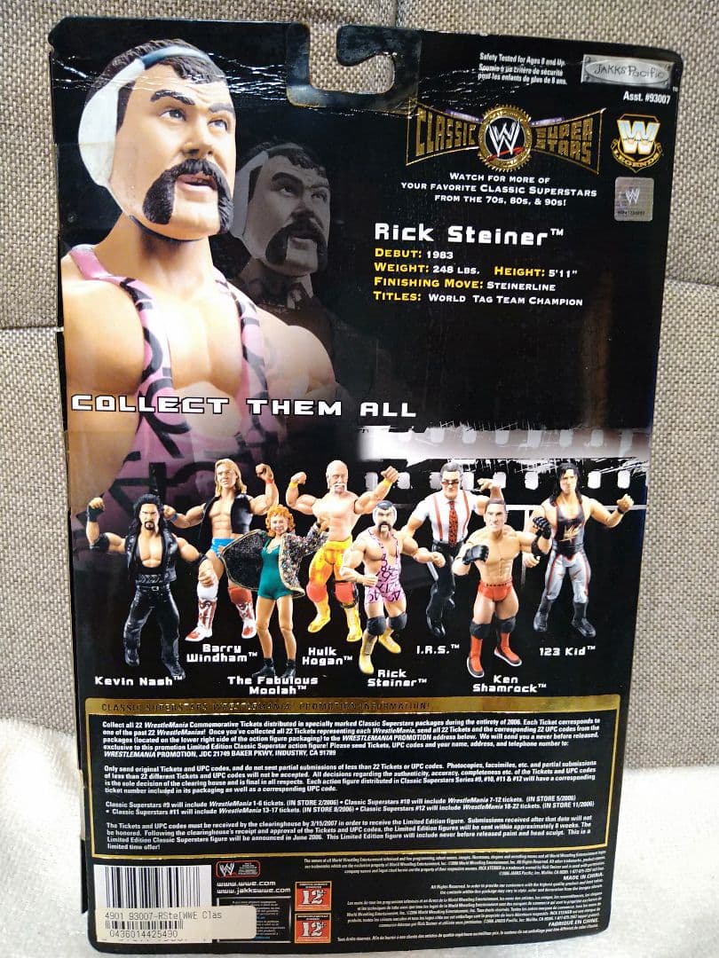 未開封　WWE　新日　クラシックシリーズ！リック．スタイナー　特典アリ