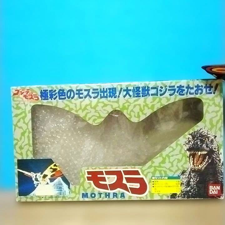 モスラ（成虫）フィギュア 1992 特殊植毛加工 バンダイ 箱付き美品
