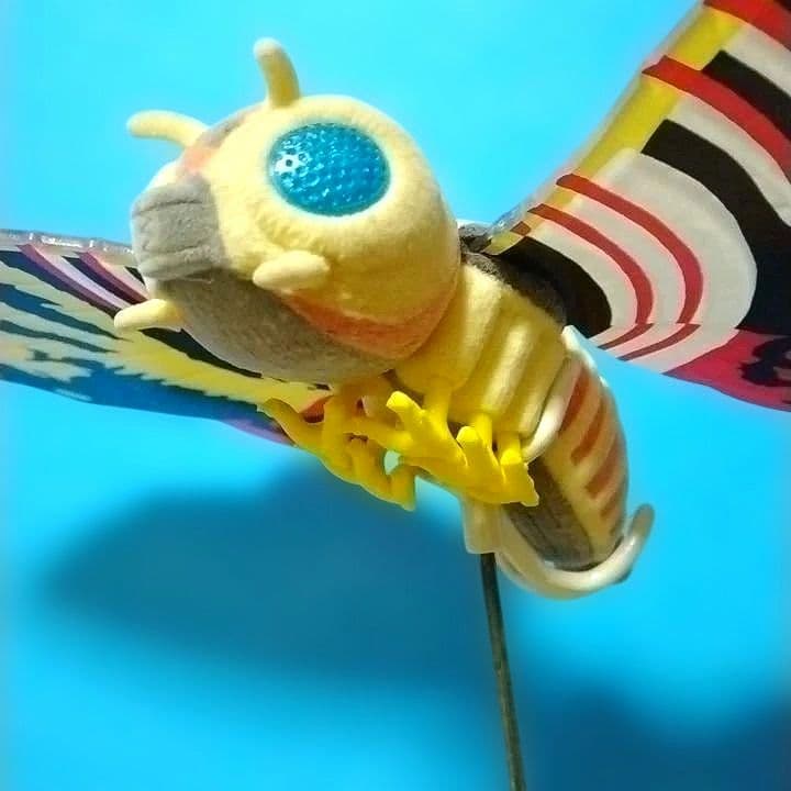 モスラ（成虫）フィギュア 1992 特殊植毛加工 バンダイ 箱付き美品