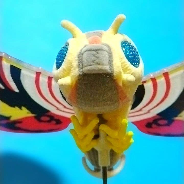 モスラ（成虫）フィギュア 1992 特殊植毛加工 バンダイ 箱付き美品