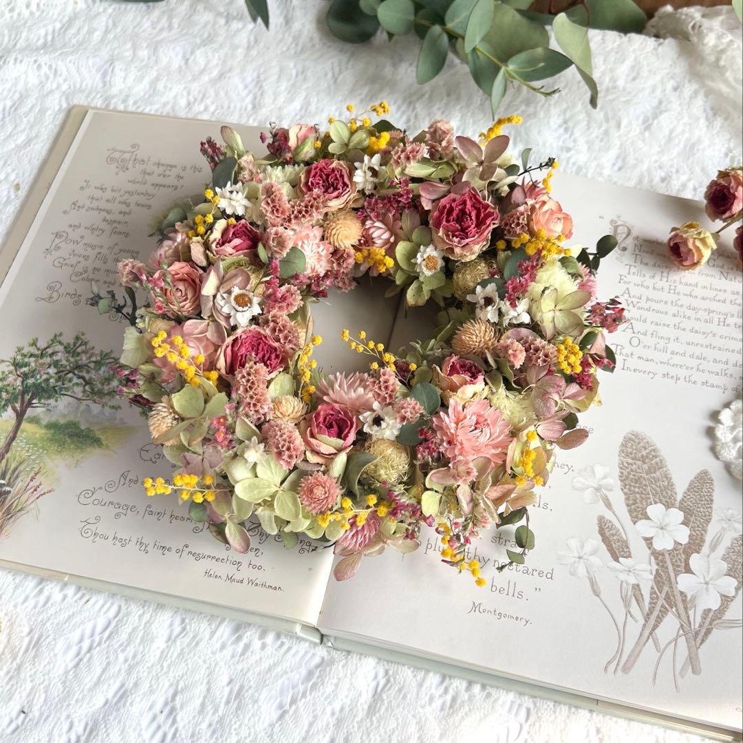 スプレーローズとミモザのリース　春のおめかし