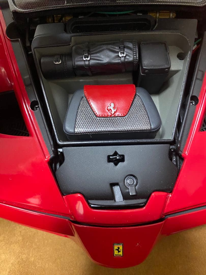 え*う様 【貴重】デアゴスティーニ　エンツォフェラーリ1/10スケールセット