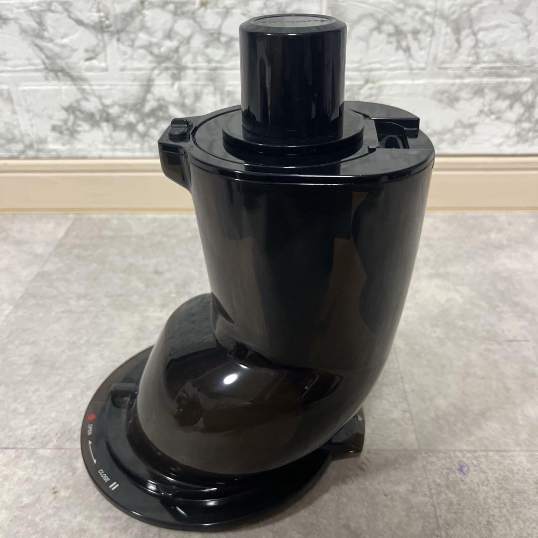 【美品】Kuvings クビンズ EVO-800 ホールスロージューサー