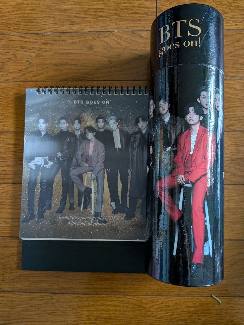 【グッズ詰め合わせ】BTSコレクションまとめ売り特大クッション、トレカなど