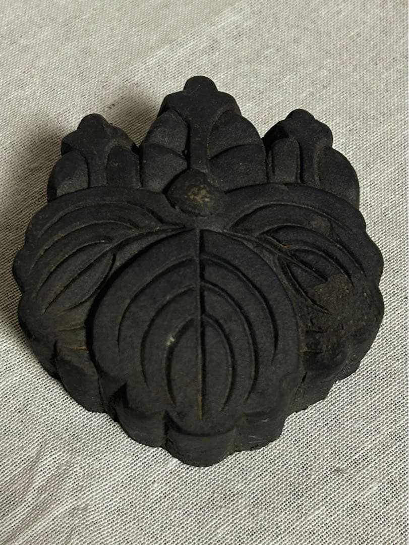 家紋　瓦　五三桐　三本スペ　ジャンク　天皇家