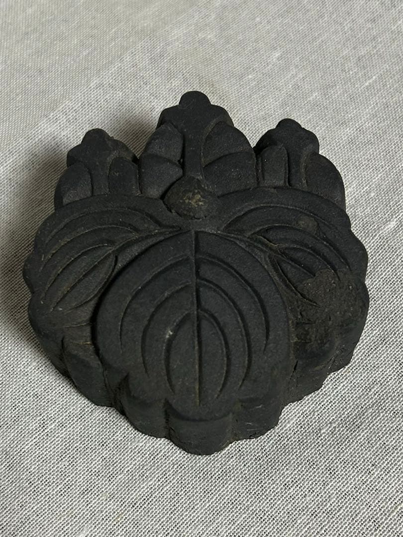 家紋　瓦　五三桐　三本スペ　ジャンク　天皇家