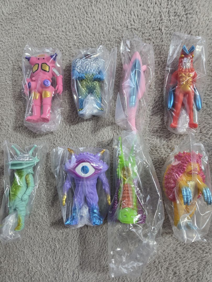 カイジュウカラーズ　ウルトラマン　怪獣　ソフビ　まとめ売り