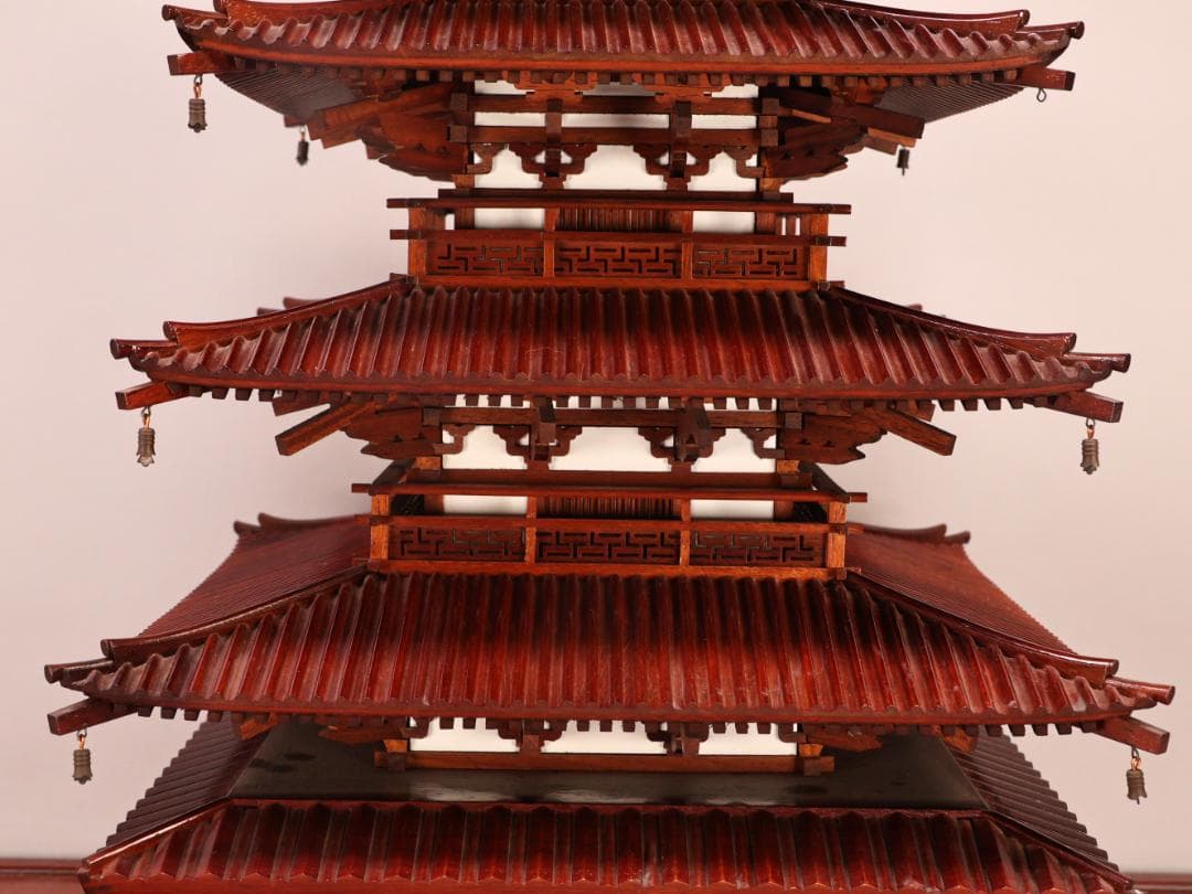 BK249　香風作　花梨製模型国宝　法隆寺五重塔　高79cm