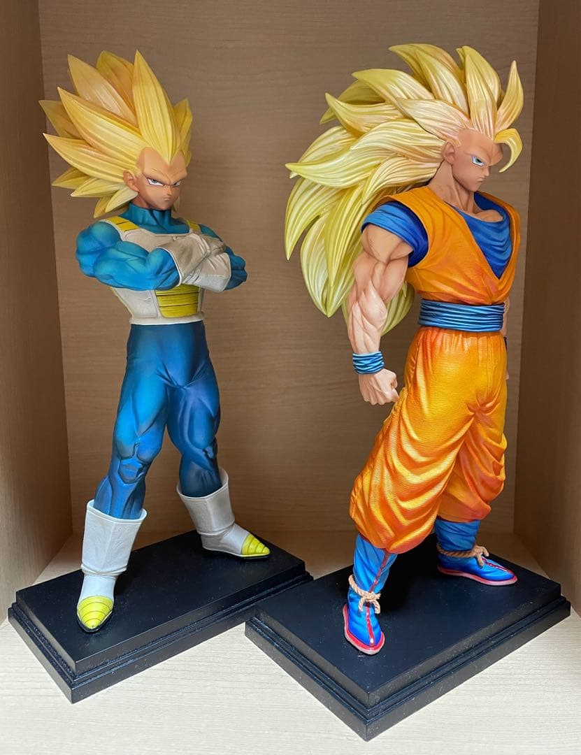 ドラゴンボールフィギュア 孫悟空・ベジータ　　スーパーサイヤ人3
