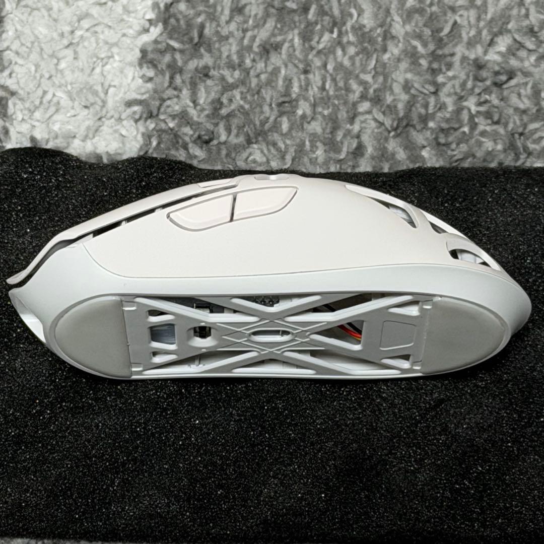 【美品】WLMOUSE Beast X Mini Pro サイド穴なし