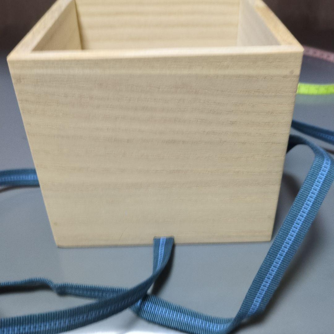 備前　末廣学さんの緋襷の徳利です。