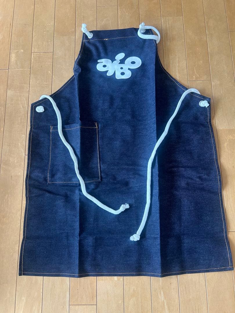 AIBOロゴ入りエプロン