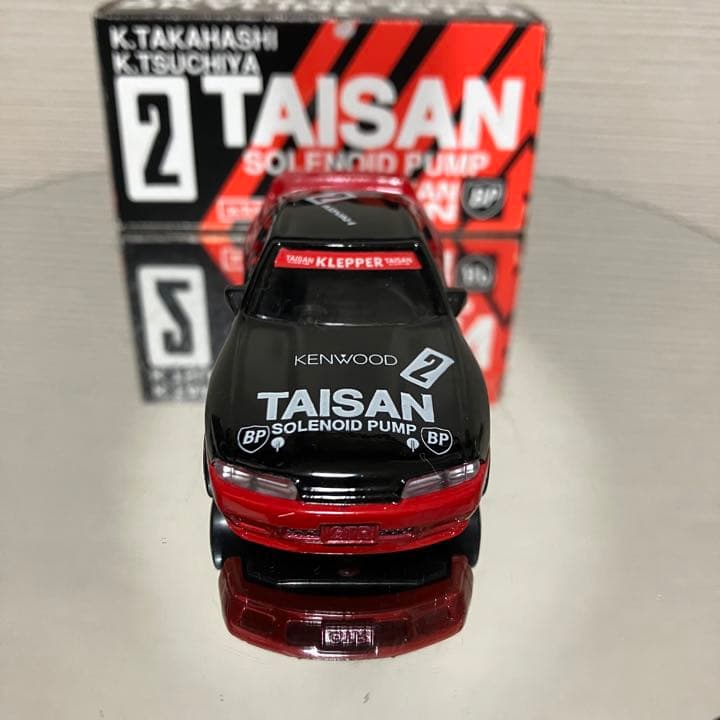 トミカ　スカイラインGT-R タイサン・アドバン