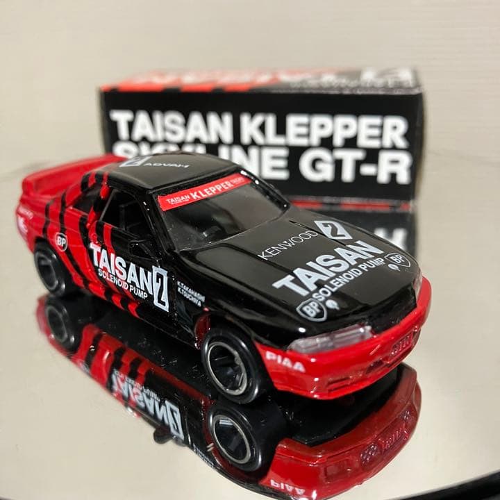 トミカ　スカイラインGT-R タイサン・アドバン