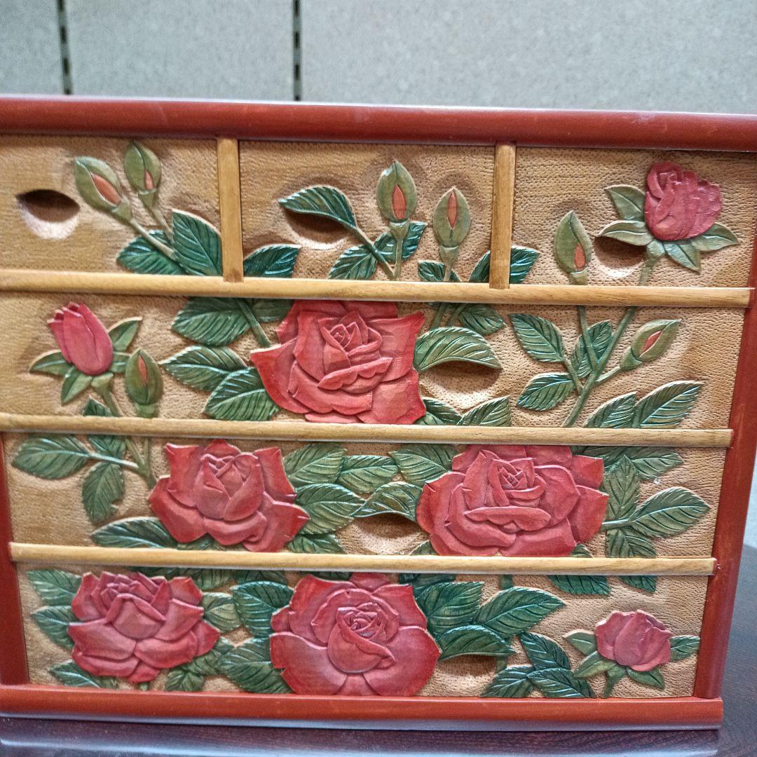 日光彫り4段抽斗6個抽斗付きバラ　最終価格