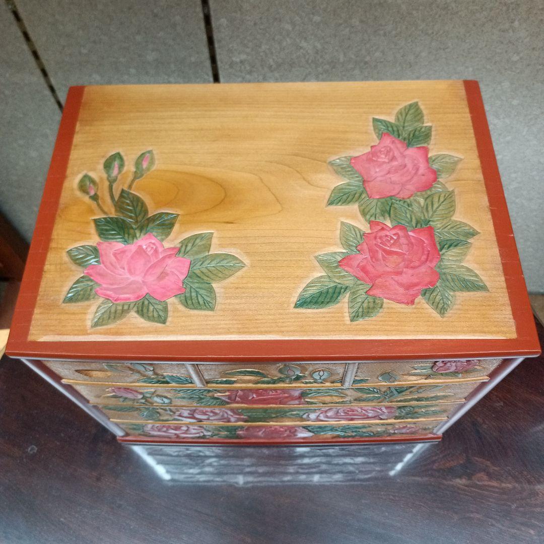 日光彫り4段抽斗6個抽斗付きバラ　最終価格