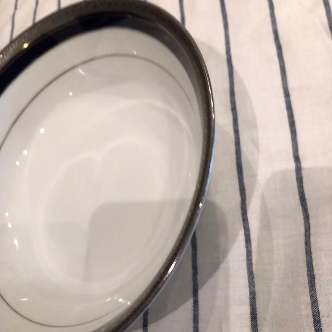 ノリタケ　サラダボウル　深皿　プラチナ