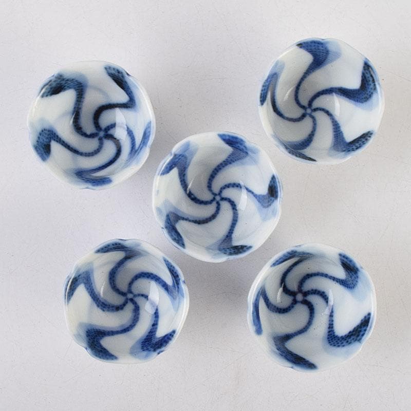 永楽善五郎　大日本永楽造　染付　捻り文　水呑　煎茶碗　五客　時代箱　MR9585