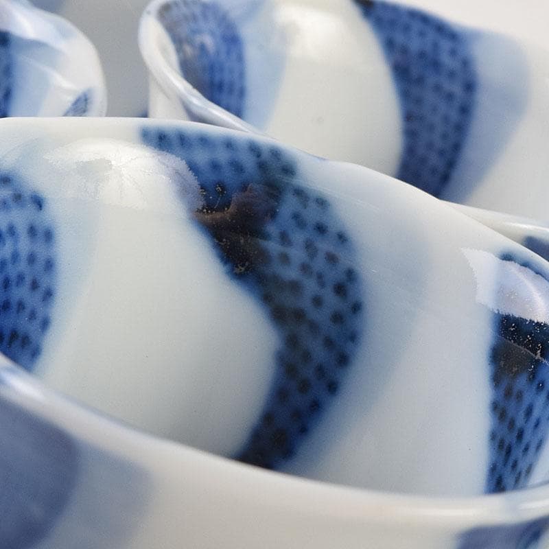 永楽善五郎　大日本永楽造　染付　捻り文　水呑　煎茶碗　五客　時代箱　MR9585