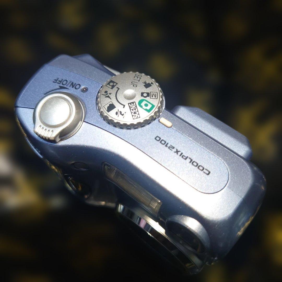 Nikon Coolpix 2100 コンパクトデジタルカメラ①