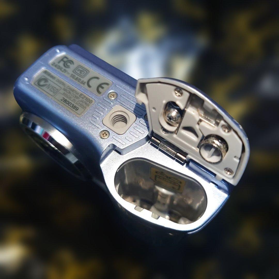 Nikon Coolpix 2100 コンパクトデジタルカメラ①