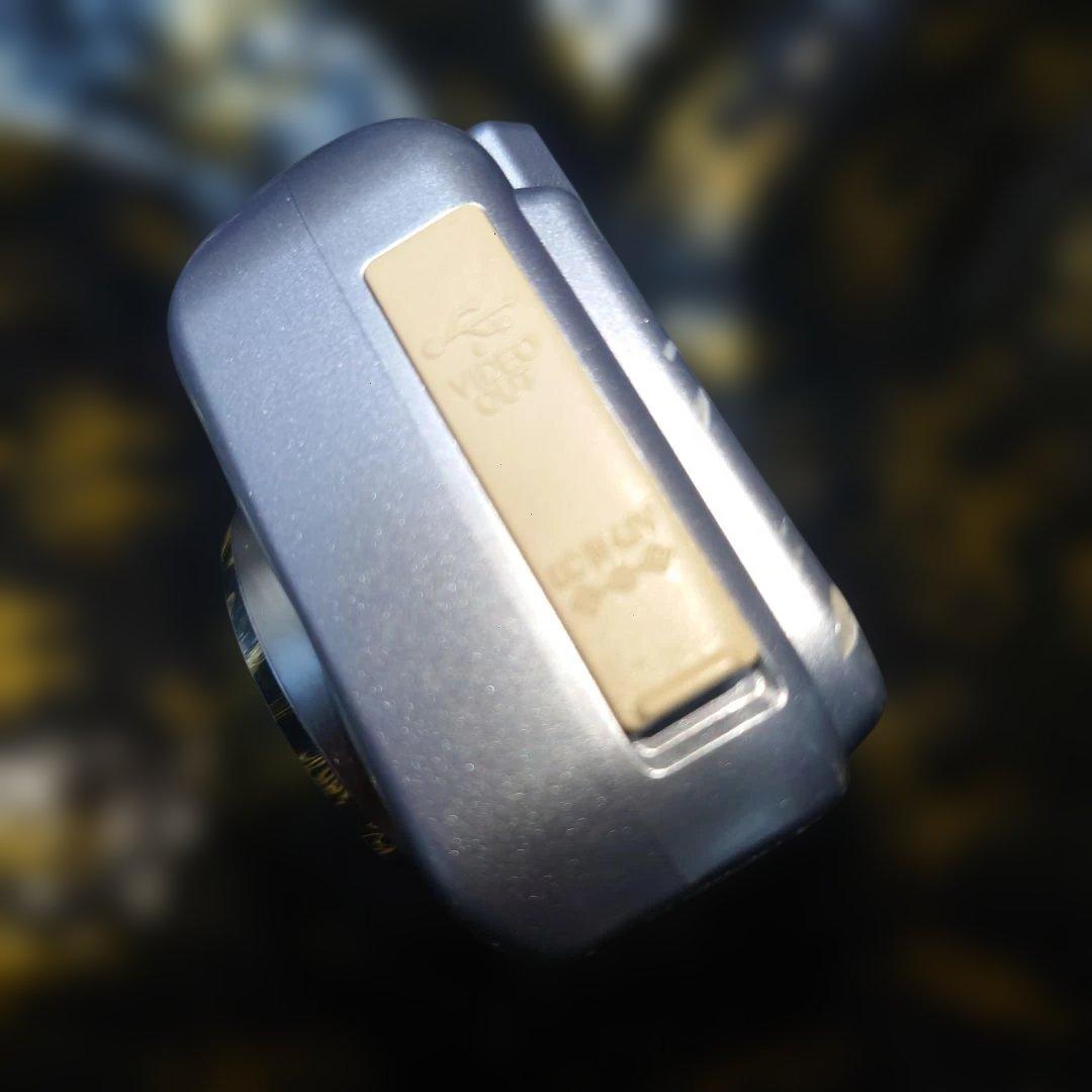 Nikon Coolpix 2100 コンパクトデジタルカメラ①