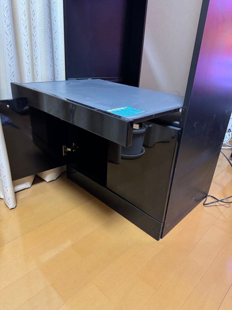 【徳島県内、淡路島、四国他県配達可、直接引取限定】 美品 鏡面レンジ台黒