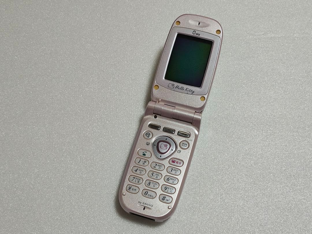 希少ハローキティ 携帯 cdmaOne C401SA 起動可 ジャンク
