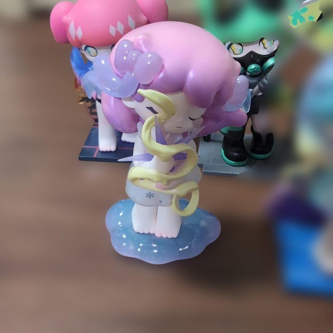 POP MART AZURA Y2K 8体セット 箱なし 飾り品 中古フィギュア