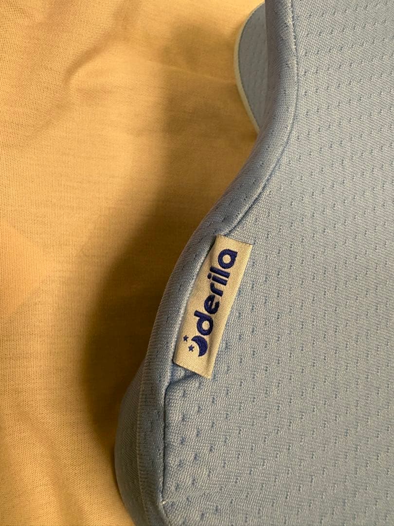 Derila Ergo デリラ　エルゴ枕￼