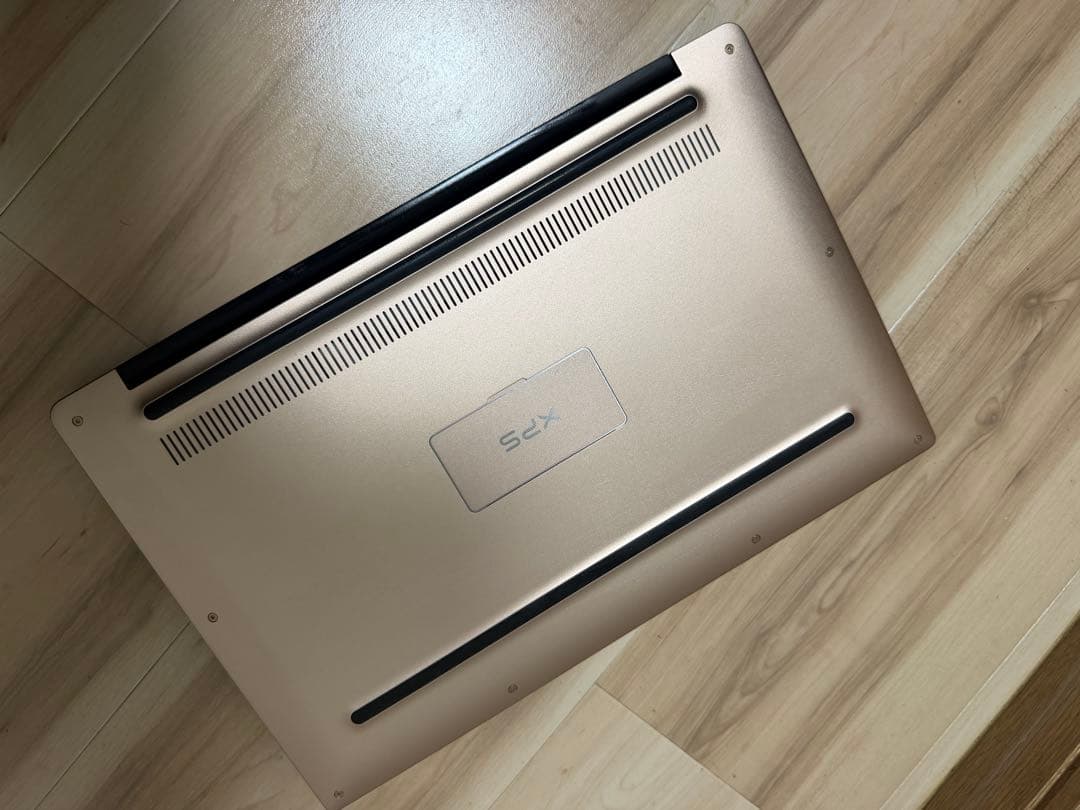 その他ノートPC本体 DELL XPS13 9360