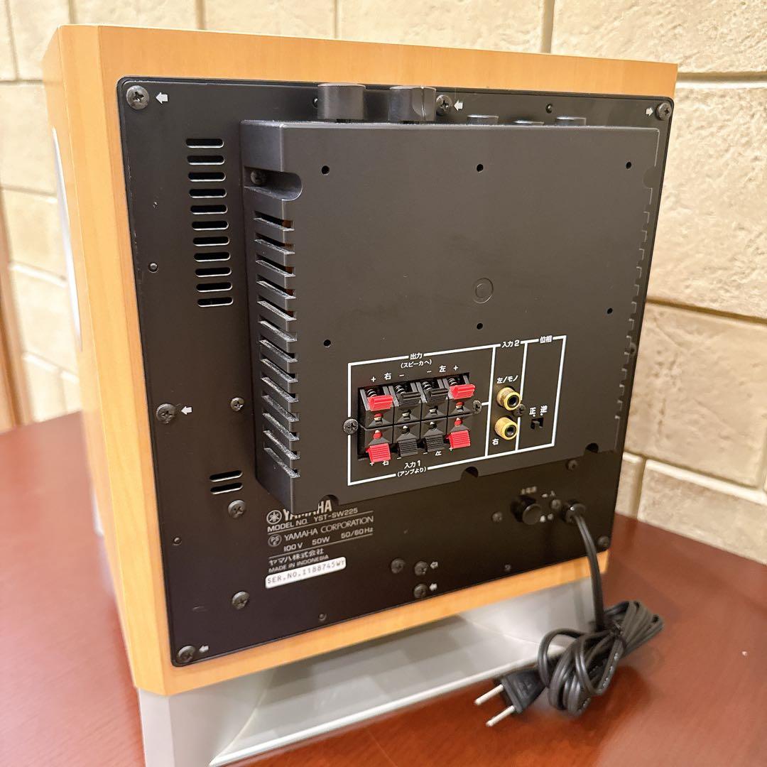 【美品】YAMAHA サブウーファー　YST-SW225 音楽　映像 木目調