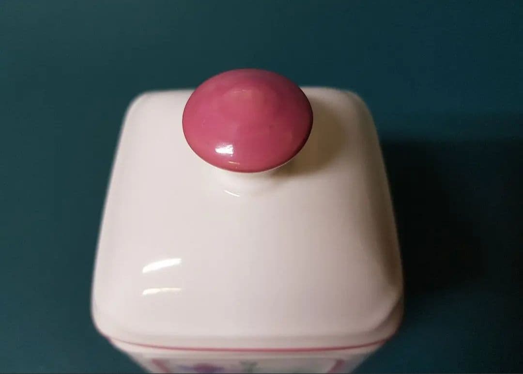 可愛いキャニスター 花柄 ピンク ビレロイボッホ 容器 ジャム入れ