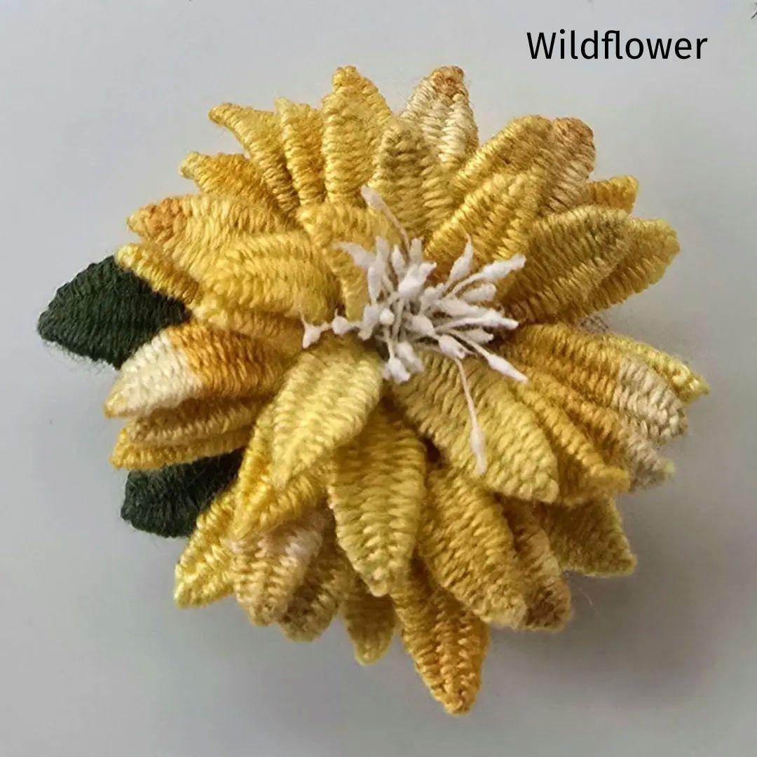 専用)❁hAnafany❁ 立体刺繍　ブローチ