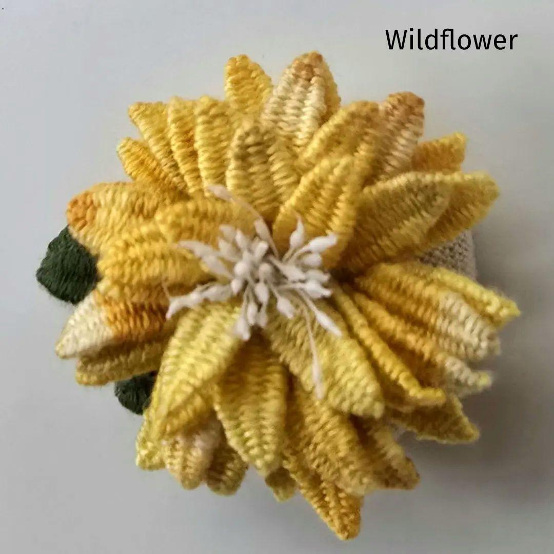 専用)❁hAnafany❁ 立体刺繍　ブローチ