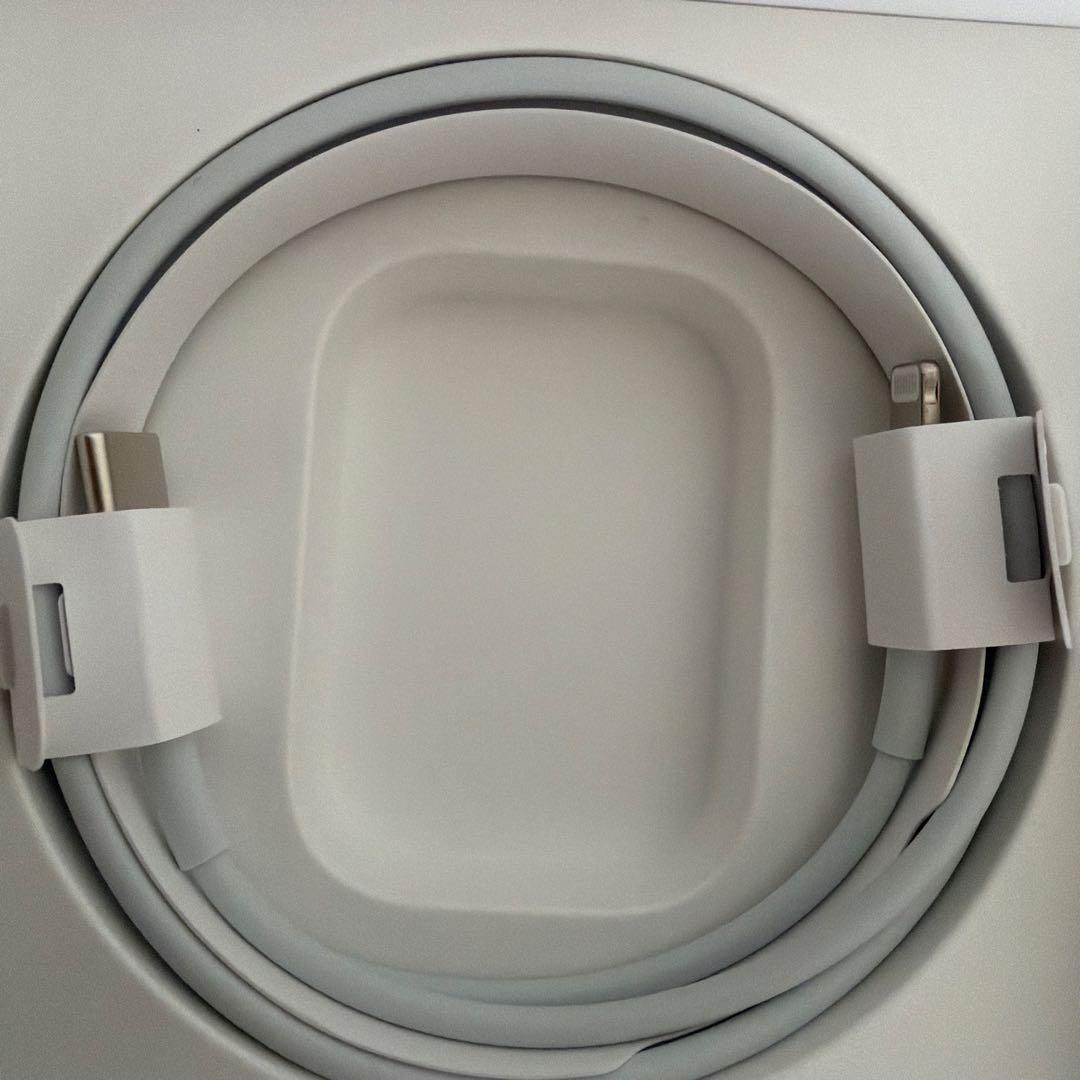 Apple AirPods Pro 第2世代 （充電ケース/Lightning）