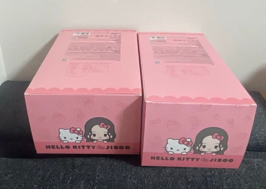 HELLO KITTY JISOO 2点ぬいぐるみセット　ハローキティ＆ジス