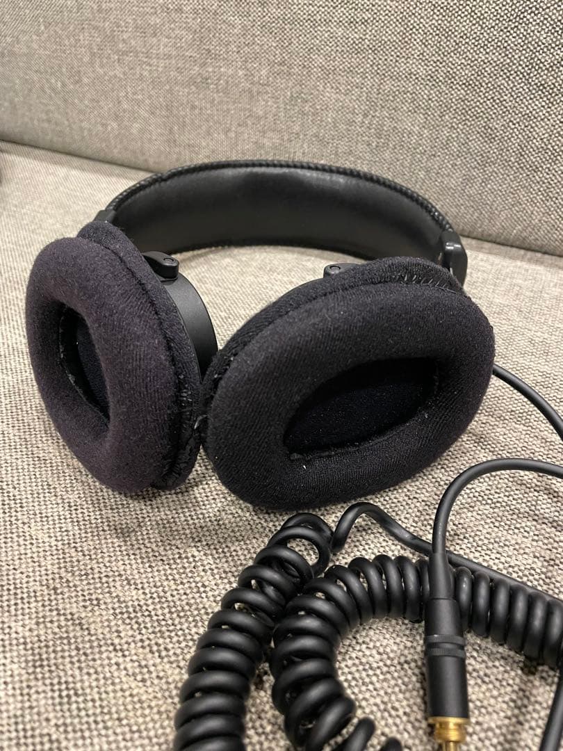 SONY MDR-7506スタジオモニターヘッドホン