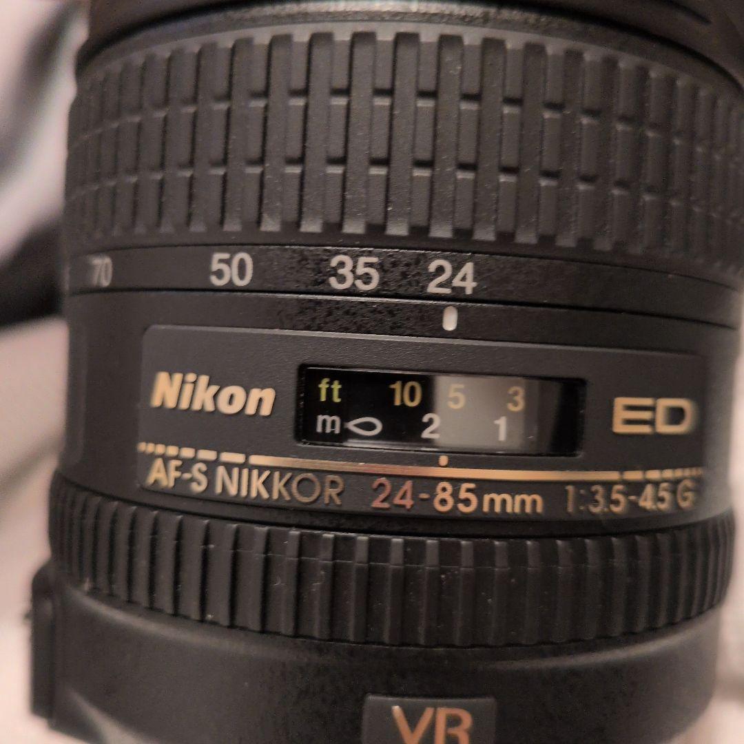 Nikon D610デジタル一眼レフカメラ995枚VRレンズと充電器等付属品諸々