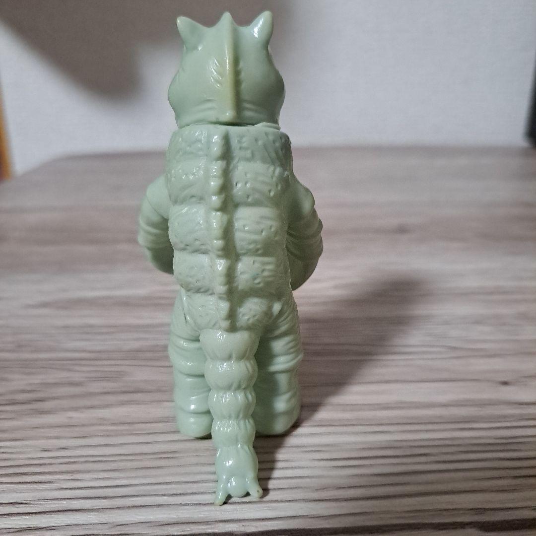 ソフビ　サンギラス　ブルマァク　ミニサイズ　虫プロ　ウルトラ怪獣　当時