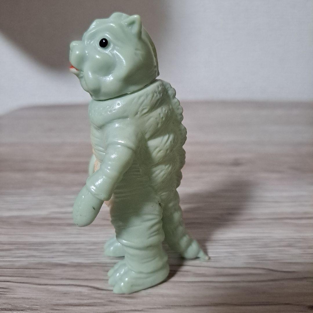 ソフビ　サンギラス　ブルマァク　ミニサイズ　虫プロ　ウルトラ怪獣　当時