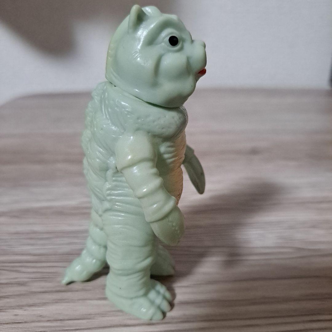 ソフビ　サンギラス　ブルマァク　ミニサイズ　虫プロ　ウルトラ怪獣　当時