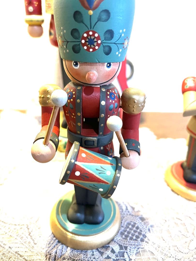 くるみ割り人形　兵隊大と音楽隊　4体セット