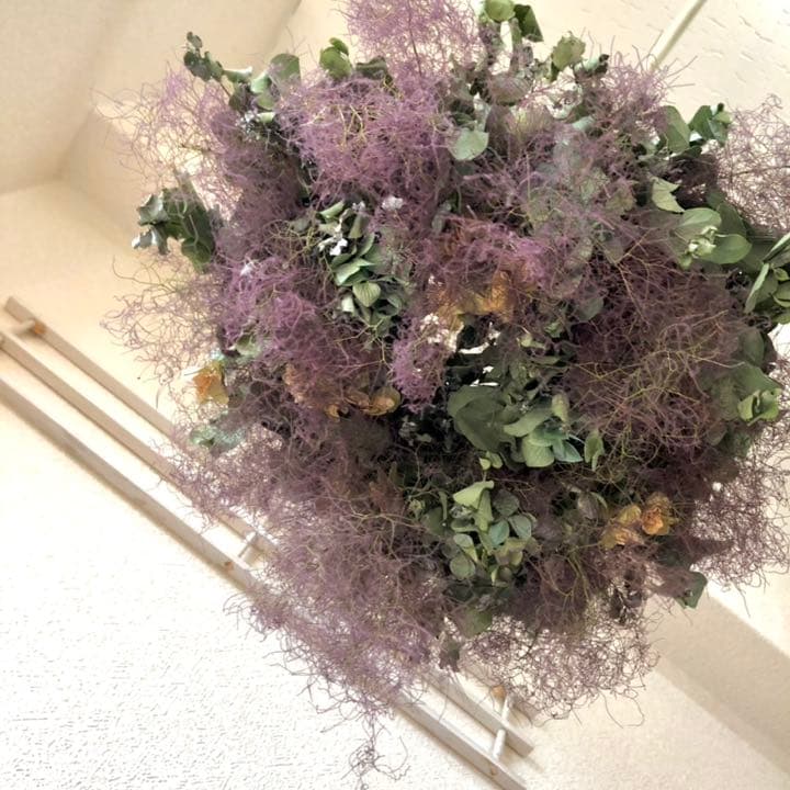 スモークツリーとユーカリのフライングリース