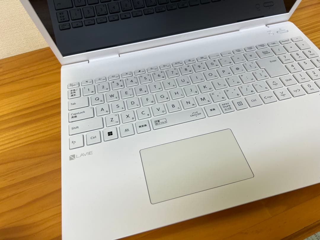 NEC LAVIE N16 N1671/HAW パールホワイト