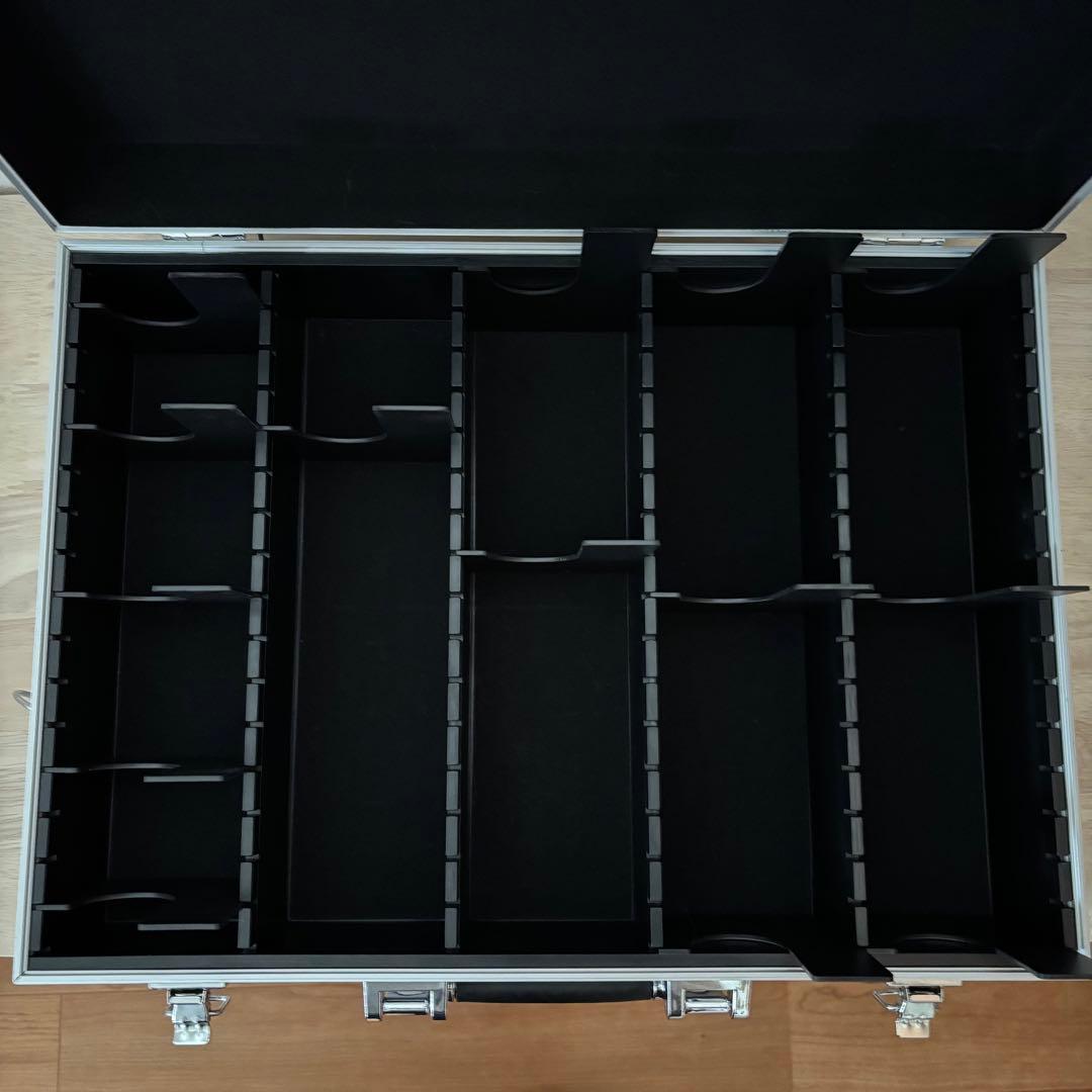 TOYGER CEO Storage アタッシュケース　シルバー