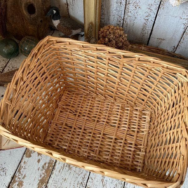 ヴィンテージ*大きな ウィロー ランドリーバスケット*脱衣かご 柳籠 カゴ 収納